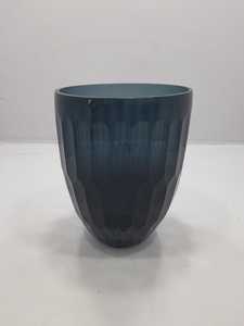 Crystal Vase With Hexagonal Pattern Modern Tabletop Decor Unique Design - Product Image 5