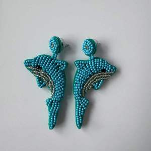 Pendientes de cuentas hechos a mano de lujo, joyería elegante para mujer a bajo costo - Product Image 1