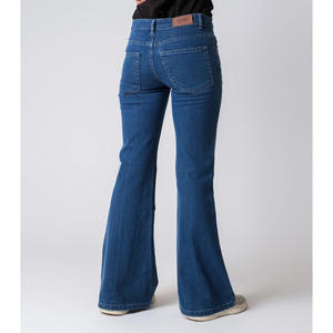 Pantalones vaqueros holgados de corte relajado, diseñados con tela suave y transpirable, lavado vintage elegante, cintura alta y estilo de pierna relajada. - Product Image 3