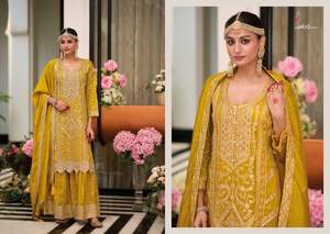 Ensemble Salwar Kameez en Soie Lourde Élégant avec Broderies Riches, Prêt-à-porter, Tenue de Soirée Ethnique pour Femme, Collection Mariage - Product Image 2