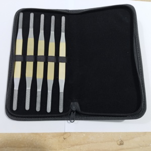 ชุดเครื่องมือผ่าตัดกระดูก Fomon ชุดตะไบกระดูก 5 ชิ้น ด้ามจับแบบสองด้าน ตะไบจมูกแบบใช้มือ ปากตะไบทำจากทังสเตนคาร์ไบด์ - Product Image 1