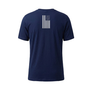 Camiseta de hombre con estampado de la bandera estadounidense, cuello redondo, informal, para verano, de punto, poliéster, manga corta, conjunto de dos piezas con pantalones cortos. - Product Image 4