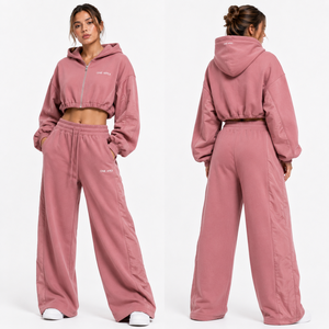 Ensemble de survêtement ONE APEX pour femme, rose poudré, avec sweat à capuche court et pantalon large en coton premium, séchage rapide, style streetwear - Product Image 2