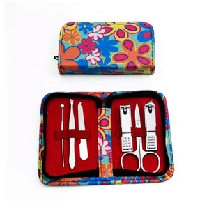 Ensemble de manucure professionnel luxueux 12 pièces, étui rigide bleu, outils en acier inoxydable poli, 3-en-1 pour le visage, les mains et les pieds - Product Image 6