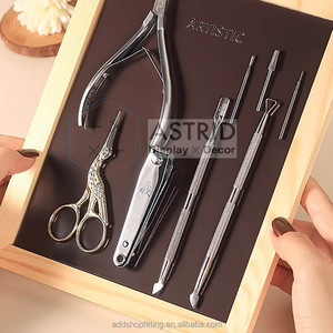 ถาดโชว์เล็บไม้ดีไซน์ใหม่ ขนาดกว้าง 18x สูง 32 ซม. สำหรับร้านค้า - Product Image 4