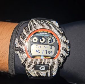 Boîtier de montre Hip Hop camouflage personnalisé DW 6900 en argent sterling 925 avec pierres de moissanite noires certifiées par un testeur de diamants - Product Image 2