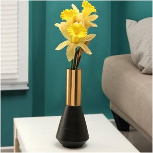 Florero Decorativo Moderno de Metal, Negro y Dorado, para Mesa - Product Image 6