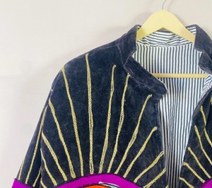 Veste en velours brodée motif œil, col mandarin, manches lanternes, manteau d'automne pour femme, design géométrique, travail artisanal - Product Image 2