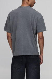 T-shirt graphique sérigraphié pour homme, personnalisé OEM, streetwear, col rond, manches courtes, vêtement décontracté, haut de mode - Product Image 2