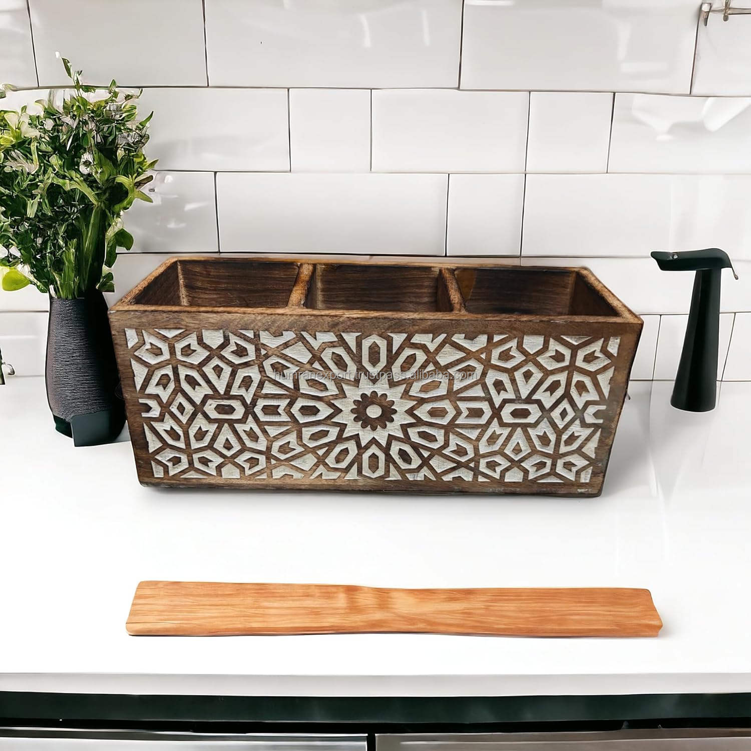 สีน้ำตาล