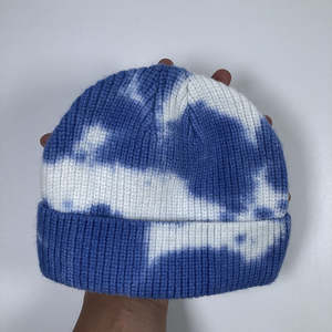 Bonnet d'hiver unisexe en acrylique tricoté à motif jacquard à pois, style tie-dye, spécial sport d'hiver, personnalisable, vente chaude - Product Image 5