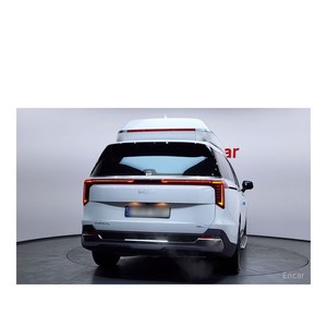 Kia Carnival HEV 2024, SUV de Lujo de 9 Plazas con Caja de Cambios Automática, Asientos de Cuero, Cámara Trasera, 46,077 km, Importación Coreana - Product Image 4