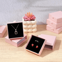 Boîtes d'emballage cadeau personnalisées avec logo imprimé rose, boîtes en carton à tiroir pour cadeau