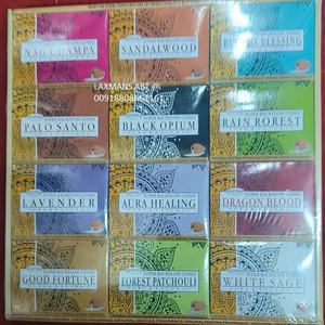 Deepika Mix Aromas Masala Conos de incienso enrollados a mano Paquete de 10 gramos Proveedor mayorista de India Incienso de fragancia Deepika - Product Image 1