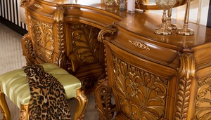 ชุดห้องนอนหรูหราสไตล์มิดเซ็นจูรี่ ทำจากไม้สักแท้โบราณ พร้อมเตียงควีนไซส์/คิงไซส์ ตู้เสื้อผ้าแบบมีหลังคา โต๊ะข้างเตียง และโต๊ะเครื่องแป้ง เหมาะสำหรับโรงแรมหรือวิลล่า - Product Image 5