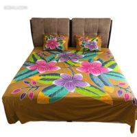 Ensemble de draps et de taies d'oreiller en rayonne faits à la main, peints à la main, nouveau design floral, originaux de Bali par des artisans balinais