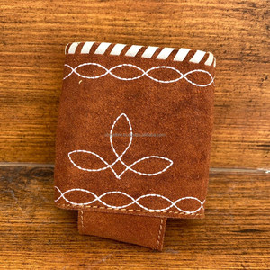 Porte-bouteille de bière en cuir suédé véritable personnalisé de haute qualité pour bouteille de boisson canette de boisson manchons de boisson Coozies pour canettes - Product Image 2