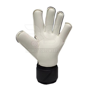 Gants de gardien de but de football confortables, à forte adhérence et durabilité longue durée, en latex pour l'entraînement et l'endurance. - Product Image 3