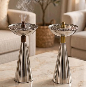 Magnifique brûleur d'encens à refoulement en métal avec support, porte-encens d'aromathérapie pour la maison, diffuseur de parfum de luxe islamique - Product Image 6