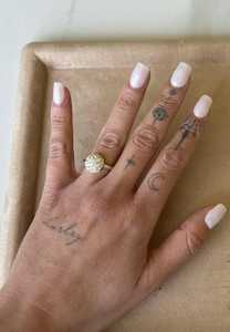 แหวนหรูหราประดับเพชรทรงกลมแบบ Pave Set Bubble Disk Solitaire ทองคำแท้ 14k 18k เพชรเลี้ยงในห้องปฏิบัติการทรงกลม เครื่องประดับชั้นดี ราคาโรงงาน B2B - Product Image 2