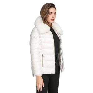 Doudoune blanche en duvet avec col en fourrure, fermeture éclair, col montant, manteau d'hiver décontracté, coupe ajustée, longueur standard - Product Image 2