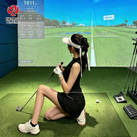 Nouveau simulateur de golf d'intérieur 2026 avec écran incurvé et plat, machine de jeu de golf commerciale personnalisée pour parc d'attractions et club, OEM ODM
