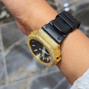 Reloj de Cuarzo con Incrustaciones Doradas, Correa de Goma, Estilo Analógico, Esfera Redonda de 41 mm, Reloj de Pulsera Unisex de Moda, Lujoso y Elegante - Product Image 2
