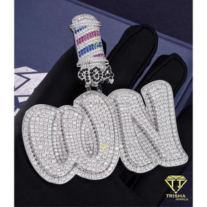 Colgante de letras con incrustaciones de circonitas al por mayor, WUN, joyería de lujo para hombre, chapado en oro, chapado en rodio, plata 925 certificada GIA - Product Image 5