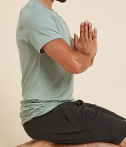 เสื้อยืดโอเวอร์ไซส์ผู้ชายสำหรับฤดูร้อน ผ้าฝ้ายออร์แกนิค 100% ระบายอากาศได้ดี ทรงบ็อกซี่ น้ำหนัก 180 กรัม ผ้าถัก ลายเรียบ ย้อมสีพื้น สไตล์ลำลอง - Product Image 2