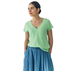 Camiseta de Manga Corta con Cuello Redondo para Mujer, Color Verde Claro, 100% Algodón, Corte Regular, Color Sólido Informal, Transpirable, Anti-UV, Ecológica, de Secado Rápido - Product Image 1