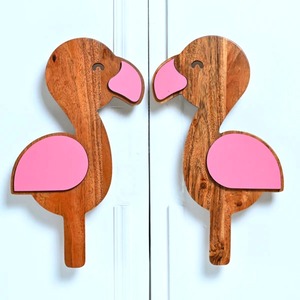 Poignées de porte en bois modernes faites à la main, design tropical, poignée flamant rose pour maison et bureau, poignée de tiroir multicolore, poignée de commode et d'armoire - Product Image 2