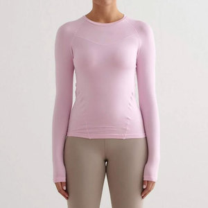 Haut de sport moulant personnalisé pour femme, anti-boulochage, extensible dans quatre directions, à manches longues avec passe-pouce - Product Image 4