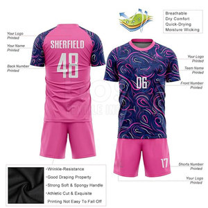 Tenue de football respirante avec des matériaux de qualité supérieure pour un confort optimal lors des matchs longue distance - Product Image 5