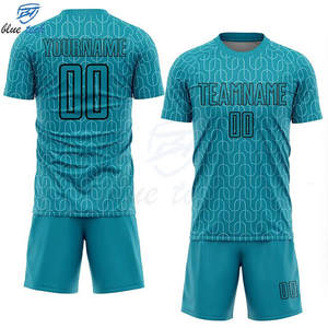 Conjuntos de Camisetas y Pantalones Cortos de Fútbol Personalizados de Alta Calidad para Hombre, Impresión Sublimada, Uniformes de Fútbol de Equipo OEM, Diseño de Logotipo Personalizado, Tallas Grandes 100% - Product Image 5