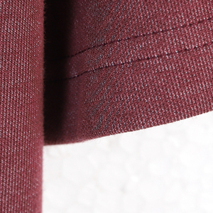 Camiseta Casual Color Granate Oscuro para Hombre, para Verano, 200 GSM, 70% Algodón, 30% Poliéster CVC, Secado Rápido, Manga Corta, al por Mayor - Product Image 4