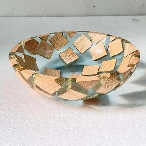 Vaisselle de service en résine époxy en bois de mangue poli à la main bol rond ou saladier bol à fruits décoratif en gros petit créatif - Product Image 2
