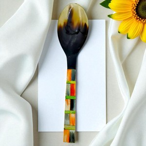 Cuillère et fourchette à salade tendance en corne naturelle, manche en os, faits à la main, outils de salade de haute qualité, prix très abordable, fabriqués en Inde - Product Image 1