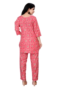 Ensemble coordonné rose imprimé pour femme en poly-rayonne, 2 pièces, col rond, respectueux de l'environnement, survêtement pour femme, vente en gros, fabricant en vrac - Product Image 2