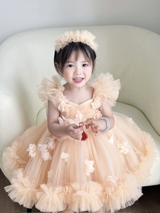 Vestido de Princesa con Flores 3D para Niñas, Vestido de Tul con Apliques Florales y Dobladillo con Volantes para Niñas - Product Image 2
