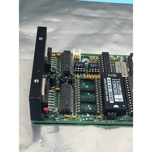 Lote de 8 Lámparas Halógenas MORITEX CORPORATION AQLM-100 - Equipo y Piezas de Semiconductores de Confianza con Legado Global - Product Image 1