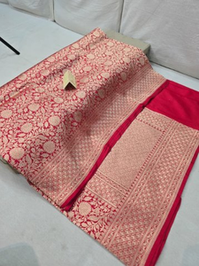 Sari en soie traditionnel indien pour mariage - Product Image 2