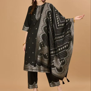 Tissu de Robe Non Cousu en Viscose Tissée Safaa Premium – Élégant Ensemble 3 Pièces Jacquard avec Broderie Zari Argentée pour la Vente en Gros - Product Image 1
