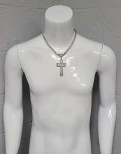 Pendentif Croix Religieuse en Moissanite, Diamant Rond Taillé 2MM, Argent Sterling 925, Bijou Chrétien Fin, Breloque Cadeau - Product Image 4