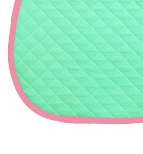 Vente en gros de tapis de selle de dressage pour chevaux en satin de luxe, de qualité compétition, couleur et logo personnalisés, quatre saisons - Product Image 2