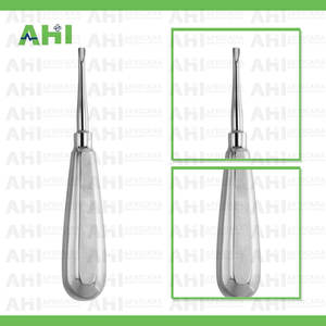 Élévateur dentaire Cryer 45, instrument manuel en acier inoxydable, certifié CE Classe I, poignée ergonomique argentée, fabriqué au Pakistan - Product Image 3
