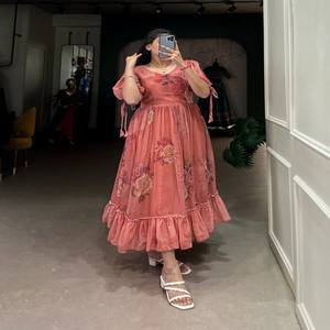 Vestido VASTRA COTTAGE con Estampado Floral en Georgette, Forrado con Micro Crepé, Cómodo para Fiestas y Uso Casual para Mujer - Product Image 3