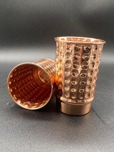 Vasos de Camping Únicos con Diseño Martillado - 100% Cobre Puro, Duraderos, Modernos y de Lujo con Asa, Ecológicos - Product Image 5