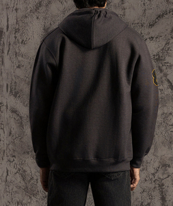 Sweat-shirt à capuche zippé personnalisé pour homme, en mélange de coton et polaire, avec poche kangourou, style streetwear, qualité OEM supérieure - Product Image 2