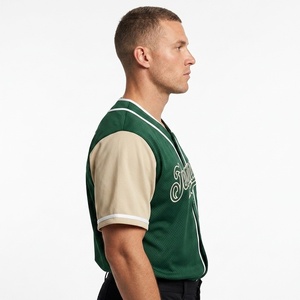 Último Diseño de Camiseta de Béisbol Personalizada con Arte Sublimado del Equipo, 100% Poliéster, Ligera, Transpirable, de Secado Rápido - Product Image 3