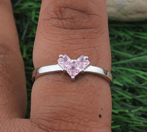 Anillo de Plata de Ley 925 con Circonita Cúbica Rosa para Mujer, Circonita Cúbica de Grado 5A, Corte Brillante, Anillo de Promesa Sakura, Joyería de Lujo para Bodas y Fiestas - Product Image 5